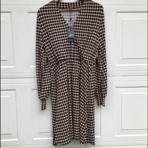 NWT ADRIANNA PAPELL JERSEY FAUX WRAP DRESS SZ M